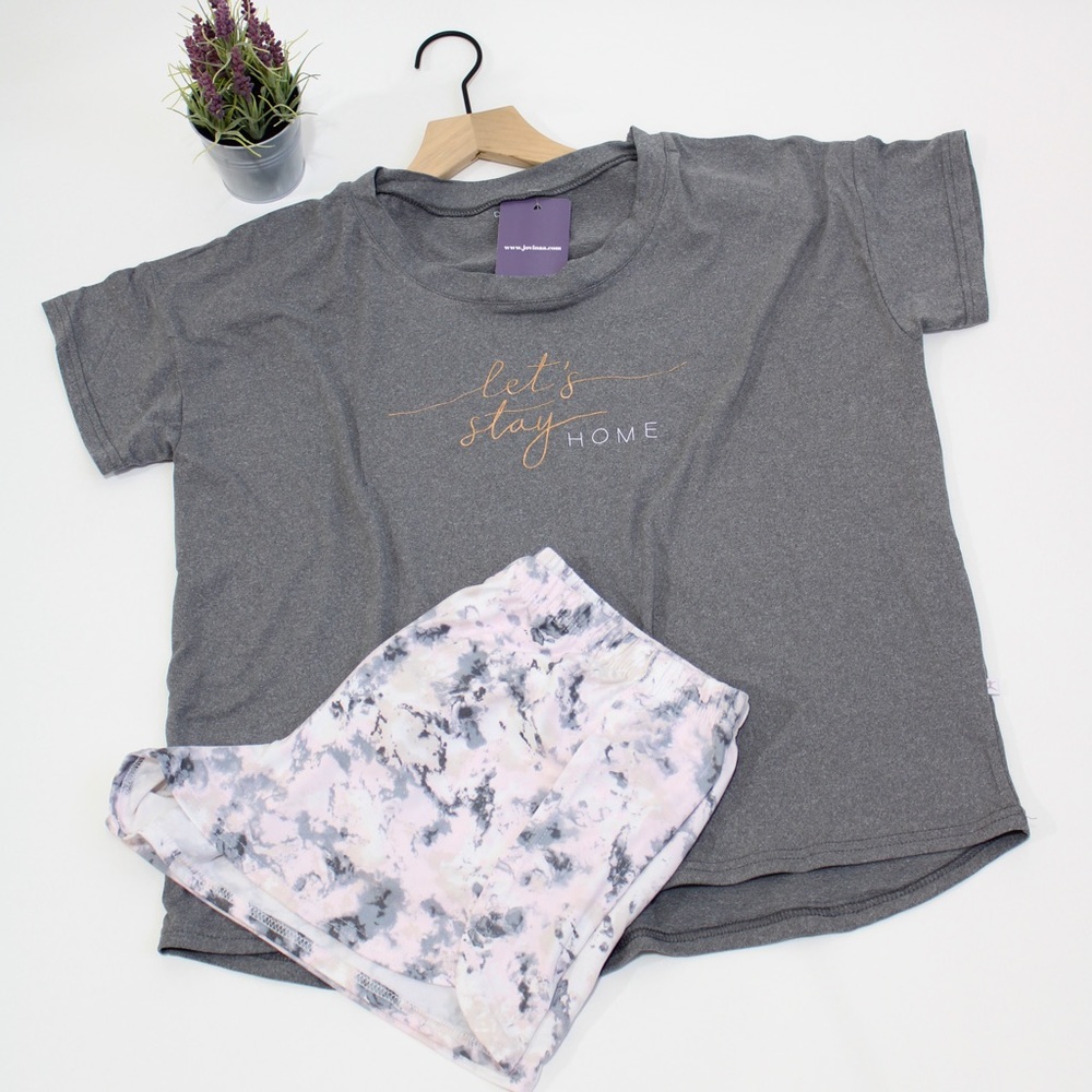 Pajama Set - Set of 2 pieces 👌🏼 “Stay Home"